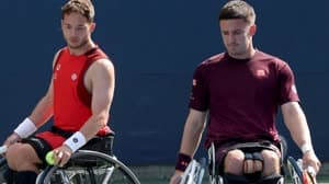  ألفي هيويت وجوردون ريد