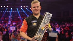 مايكل دي بيكر ولقب 2024