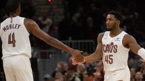 إيفان موبلي ودونوفان ميتشل