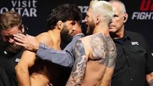 تساروكيان  وهوكر