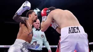 ويتاكر يفوز على جافازي