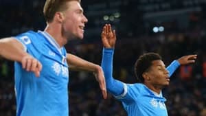 ديفيد نيريس و راسموس هويلوند