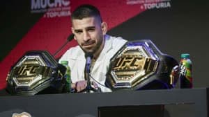 إيليا توبوريا