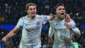 لاوتارو مارتينيز و بيو إسبوزيت