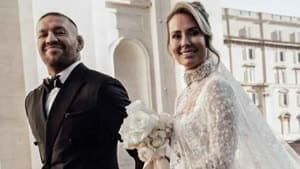 ماكغريغور وزوجته دي ديفلين