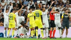 لاعبو ريال مدريد وفياريال