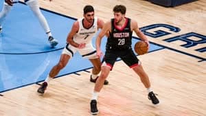 ألداما و ألبيرين سينغون.