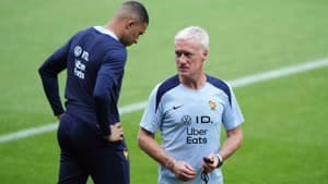 ديدييه ديشان مع كيليان مبابي