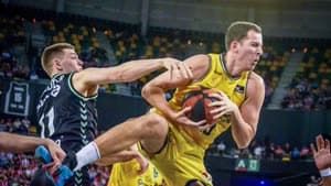 ميكيل سالفو وسورني