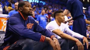 كيفن دوران مع راسل