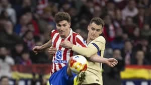 جوليان ألفاريز، مع كاسادو