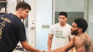 هوجو غونزاليس، و جيسون تاتوم