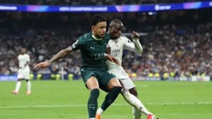 فيرلاند ميندي، يواجه سافينيو