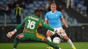 غوستاف إيساكسن ضد مايك مايغنان