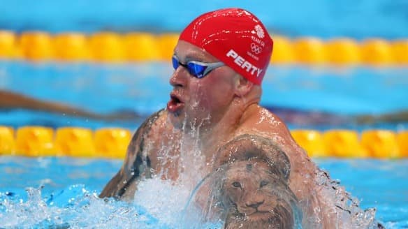 بيتي إلى نهائي 100 متر