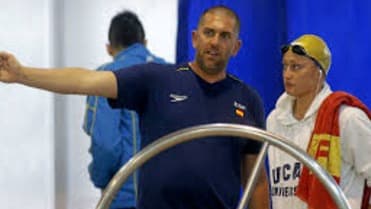 مدرب سباحة اسبانيا