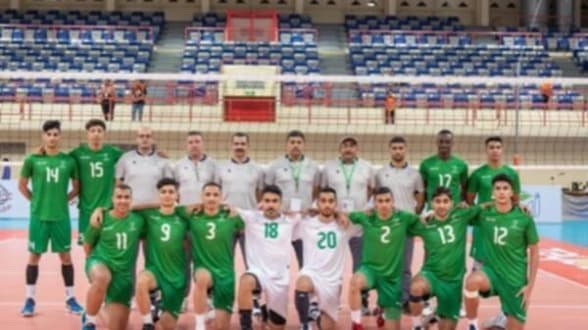 الأخضر يواجه هونج كونج