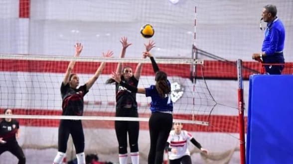 الزمالك يهزم الطيران