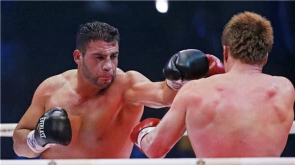 اختبار مثير يلغي نزال لبطل الرابطة