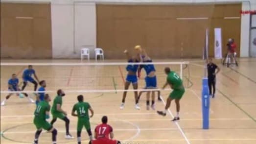 شباب الأهلي بطلا للدوري الإماراتي 