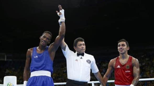 كولازو يحصد فضية المتوسط