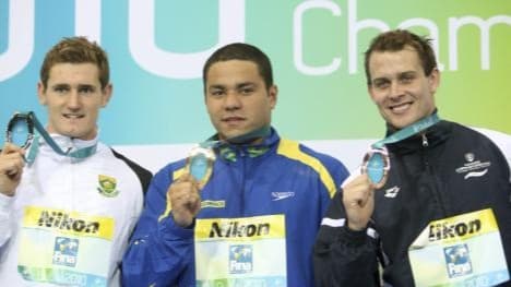 سيلفا يحرز سباق 50 متر صدر 