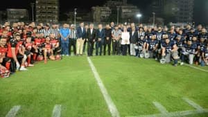 بالصور: وزير الرياضة يحضر نهائي دوري كرة القدم الأمريكية