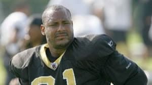 مقتل لاعب كرة قدم أمريكية سابق رميا بالرصاص