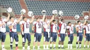 الولايات المتحدة تتوج بلقب كأس العالم لكرة القدم الأمريكية للشباب