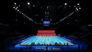 تجهيز مسبح بطولة العالم للمسافات القصيرة بزمن قياسي