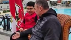 بالصور: الخطيب يستقبل السباح أحمد طارق