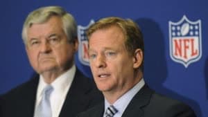 ملاك الفرق يصدقون على اتفاق جديد واللاعبون يتحفظون