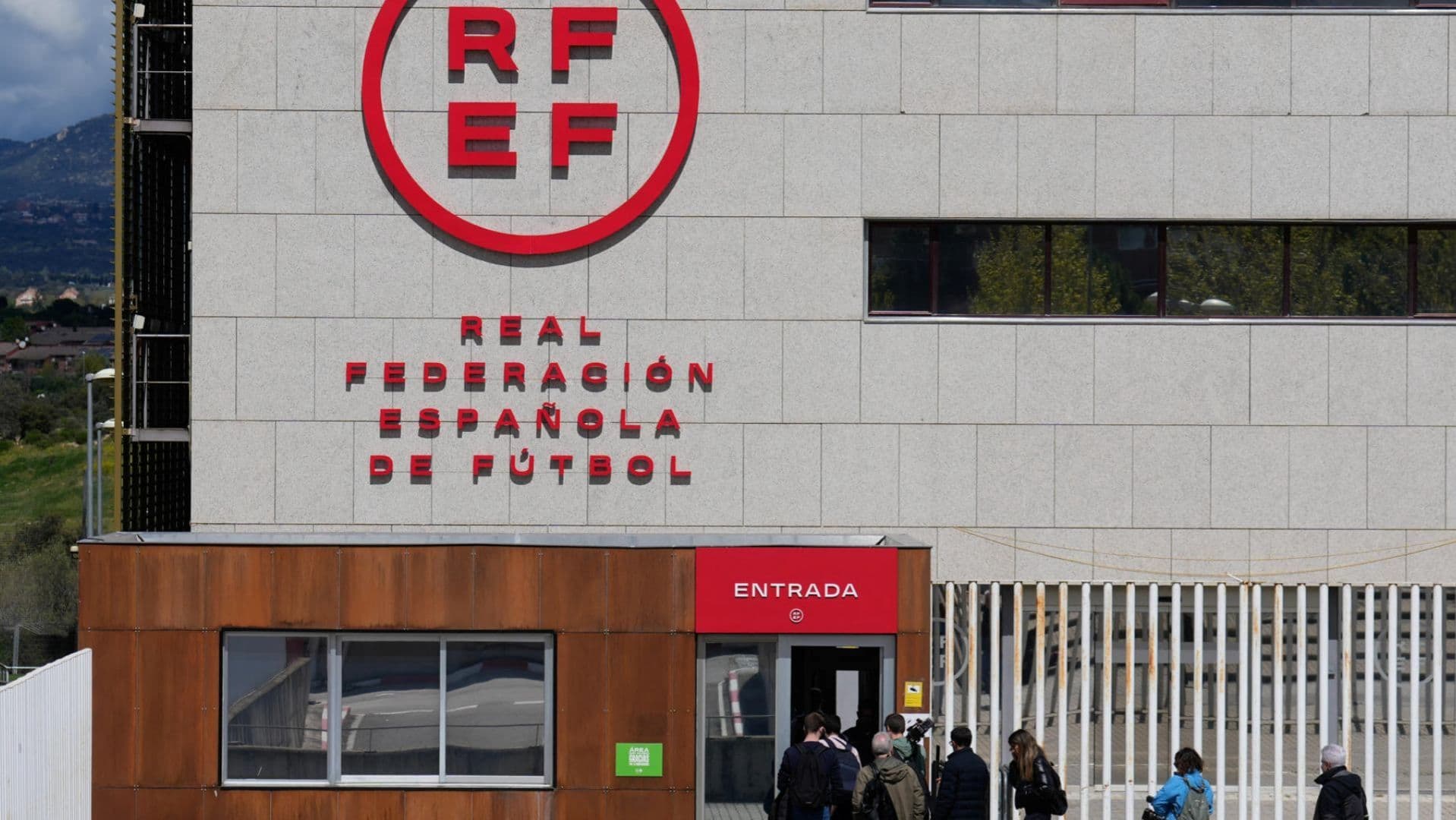 الاتحاد الإسباني لكرة القدم