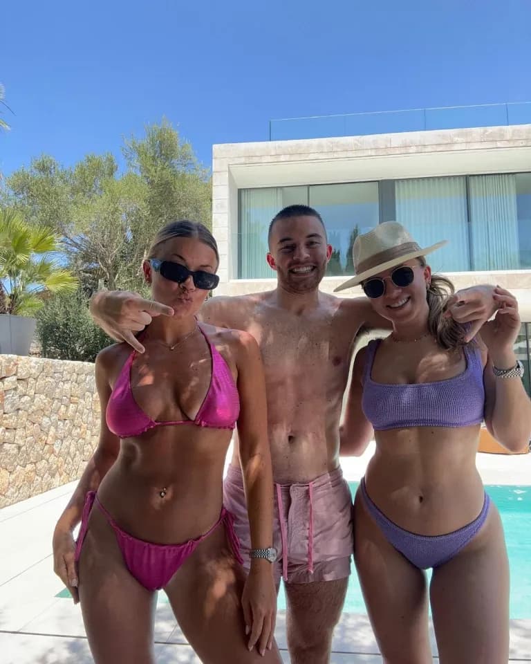 ابنة آلان شيرر