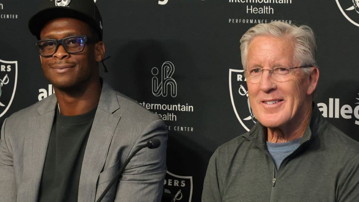 جينو سميث وبيت كارول