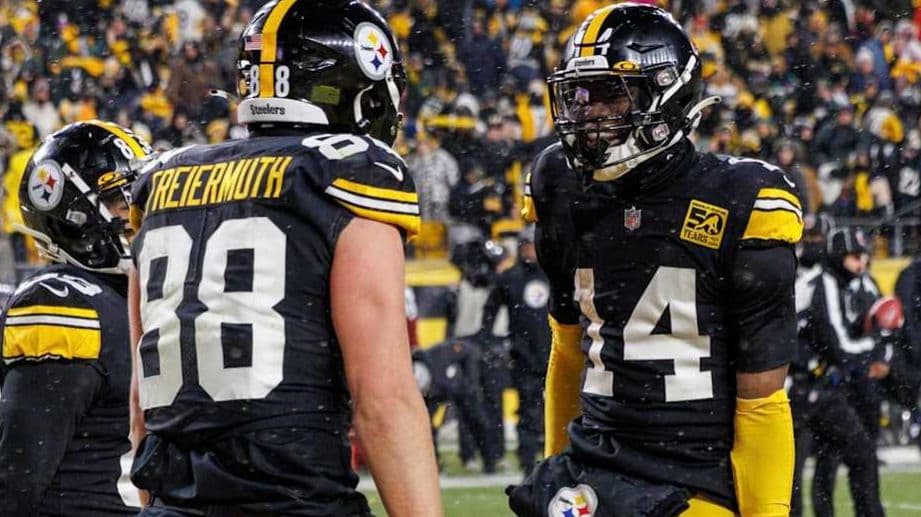 جورج بيكينز ودي كيه ميتكالف