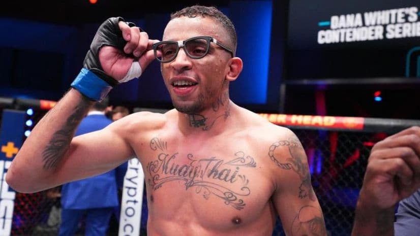 كارلوس براتيس