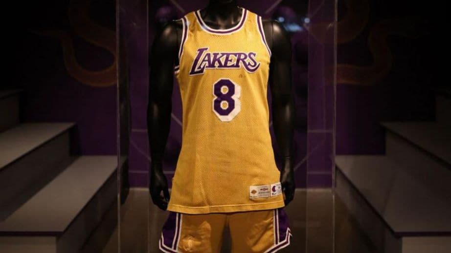 قميص كوبي براينت