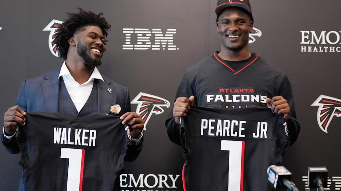 جالون ووكر وجيمس بيرس جونيور