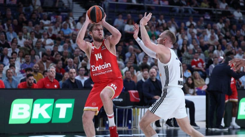 ساشا فيزنكوف