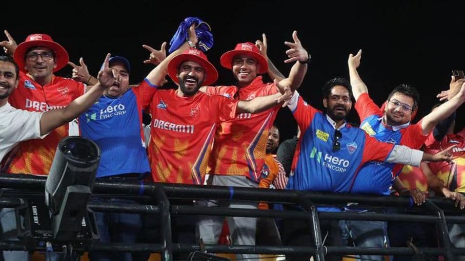 يتبقى 16 مباراة متبقية لاستكمالها في الدوري الهندي الممتاز لهذا الموسم