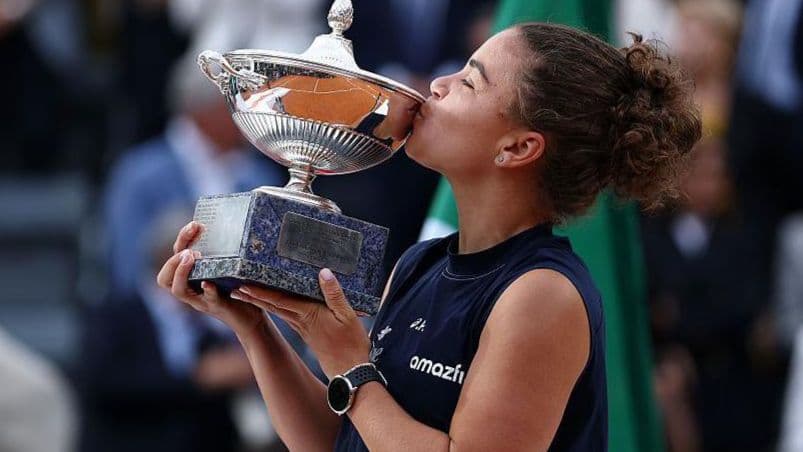 جاسمين باوليني تفوز ببطولة ايطاليا المفتوحة