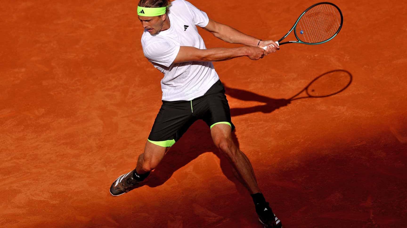 زفيريف في افتتاح بطولة هامبورغ