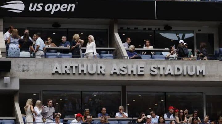 ملعب آرثر آش