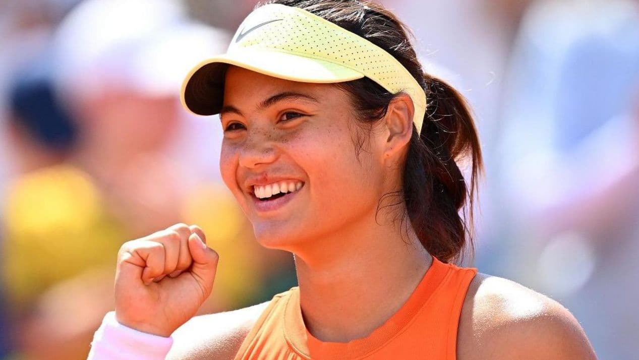 إيما رادوكانو تظهر لأول مرة في ستراسبورغ