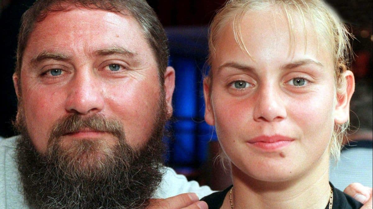 يلينا دوكيتش ووالدها