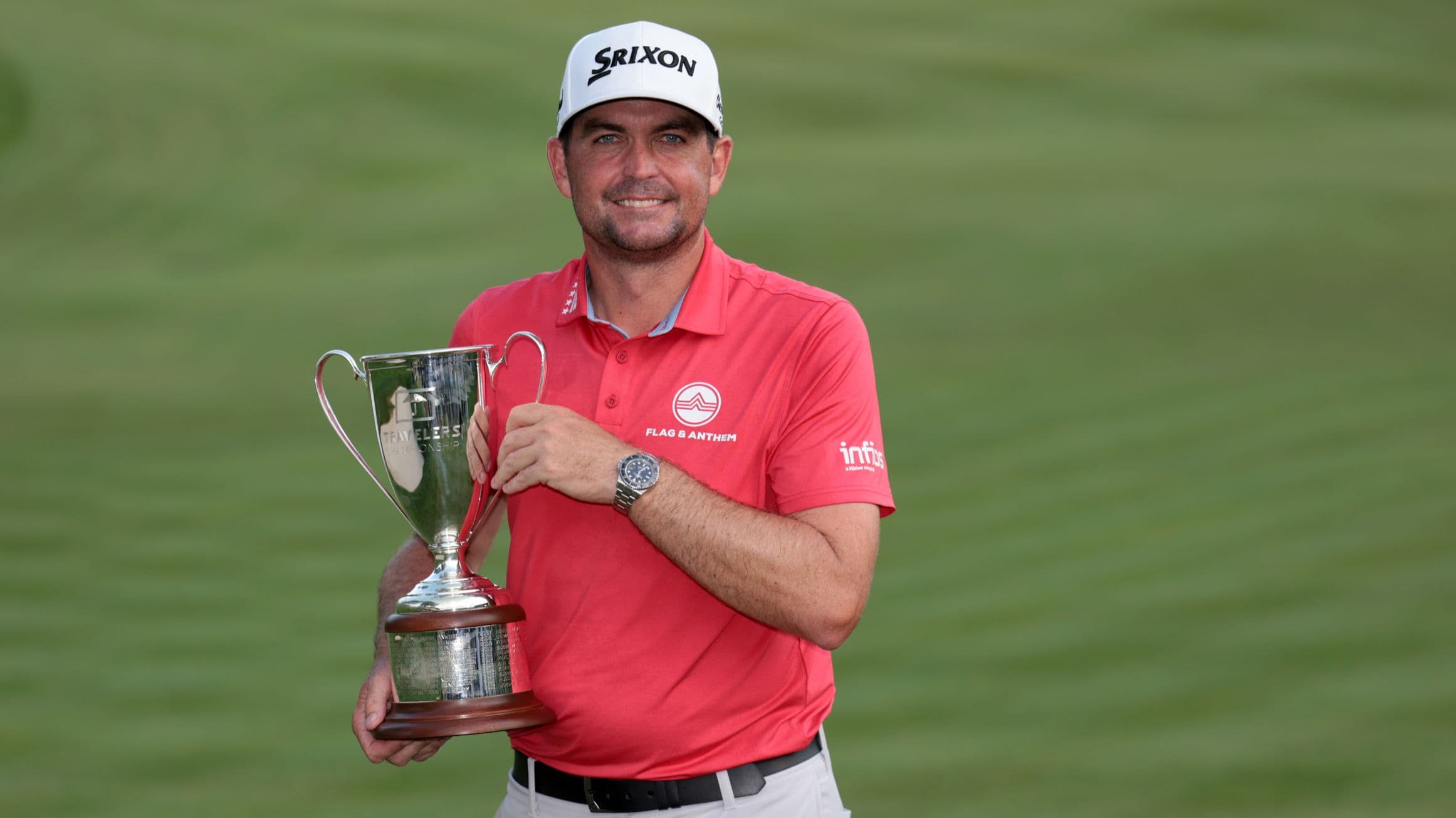 كيغان برادلي يفوز ببطولة ترافيليرز