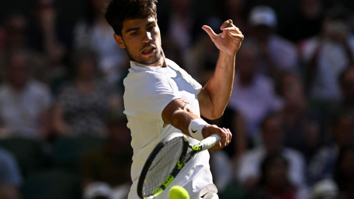 الكاراز في نصف النهائي