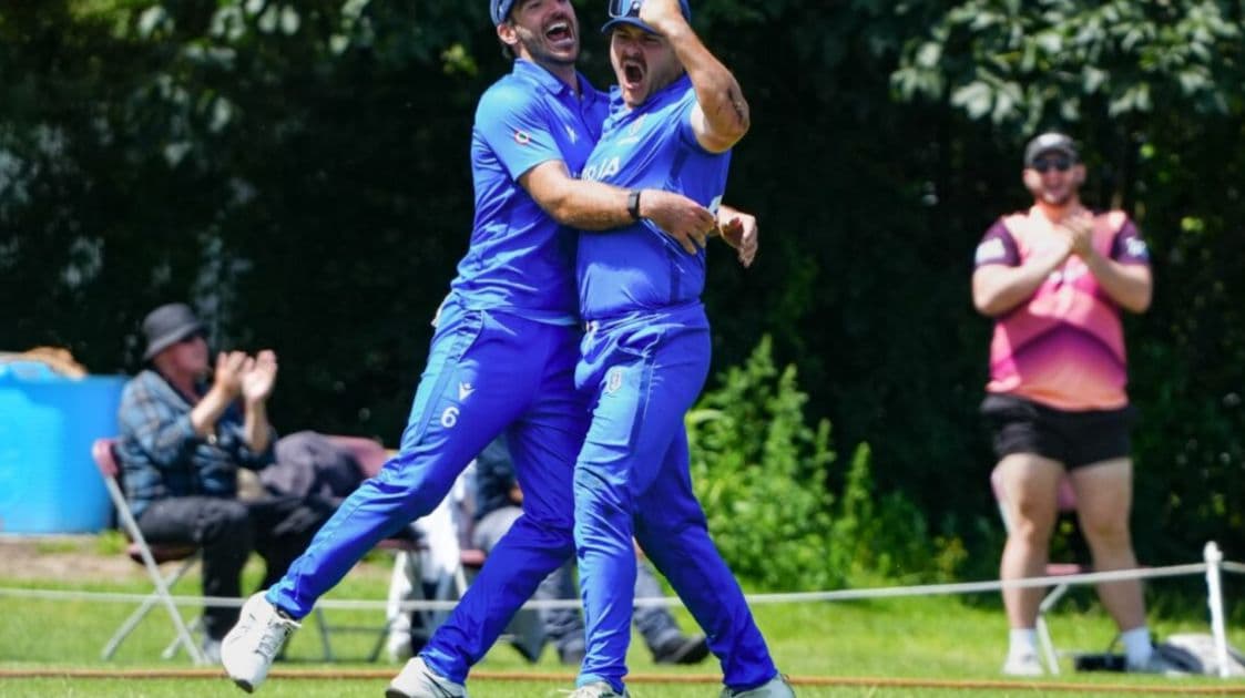 إيطاليا على أعتاب كأس العالم T20 بعد الفوز على اسكتلندا