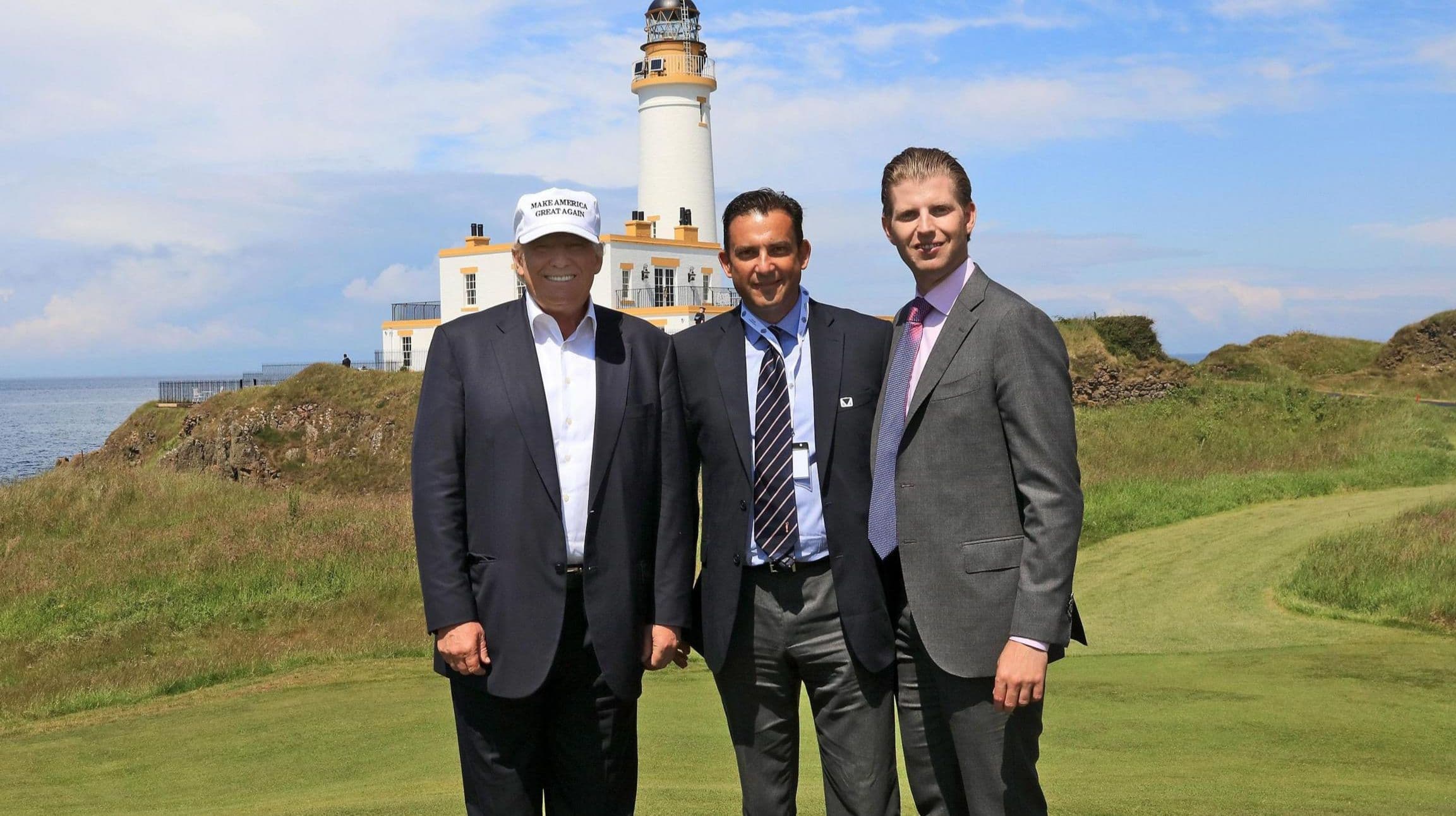 من إعادة افتتاح ملعب أيلسا في تيرنبيري في عام 2016